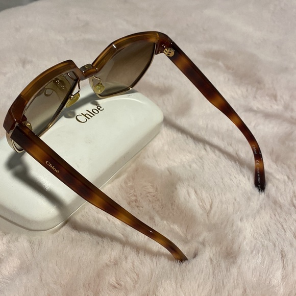 Chloe Universal Fit Dafne Hexagonal Sunglasses - Picture 3 of 7